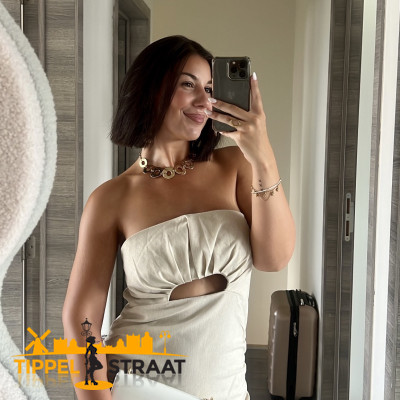 Escort Elena